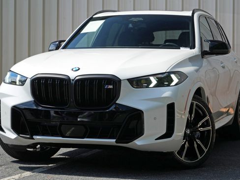 Used 2024 BMW X5 M60i AWD/4WD image 3