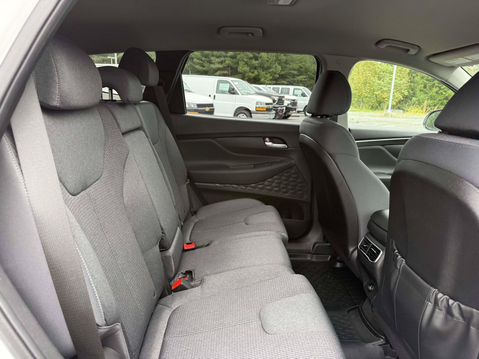 Used 2023 Hyundai Santa Fe SE AWD/4WD image 15