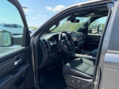 New 2026 RAM 1500 4x4 Crew Cab image 14