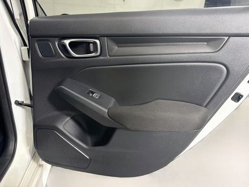 Used 2022 Honda Civic Sport image 28