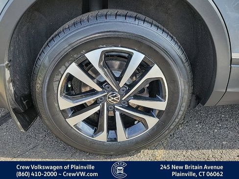 Used 2024 Volkswagen Tiguan S AWD/4WD image 19