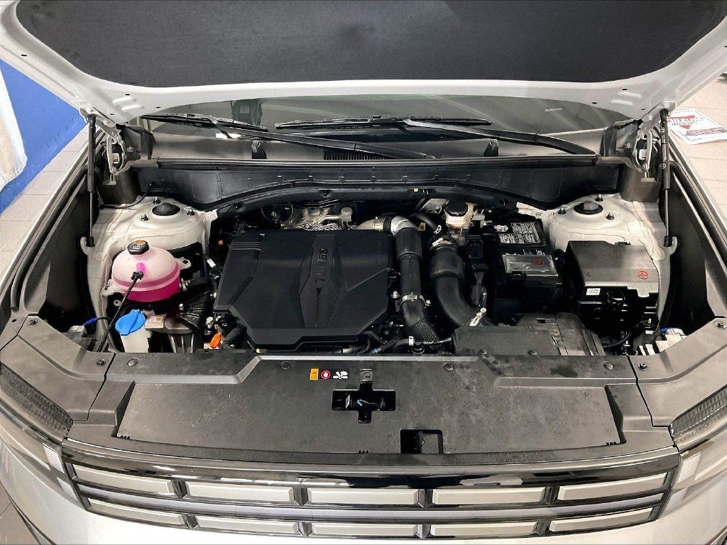 Used 2026 Hyundai Santa Fe SEL AWD/4WD image 30