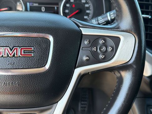 Used 2019 GMC Acadia SLT w/ Black Edition FWD image 12