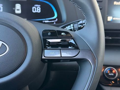 New 2026 Hyundai Elantra Sport FWD image 19
