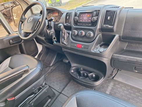 Used 2021 RAM ProMaster 2500 image 27