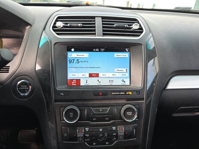 Used 2017 Ford Explorer XLT w/ Equipment Group 202A AWD/4WD image 14