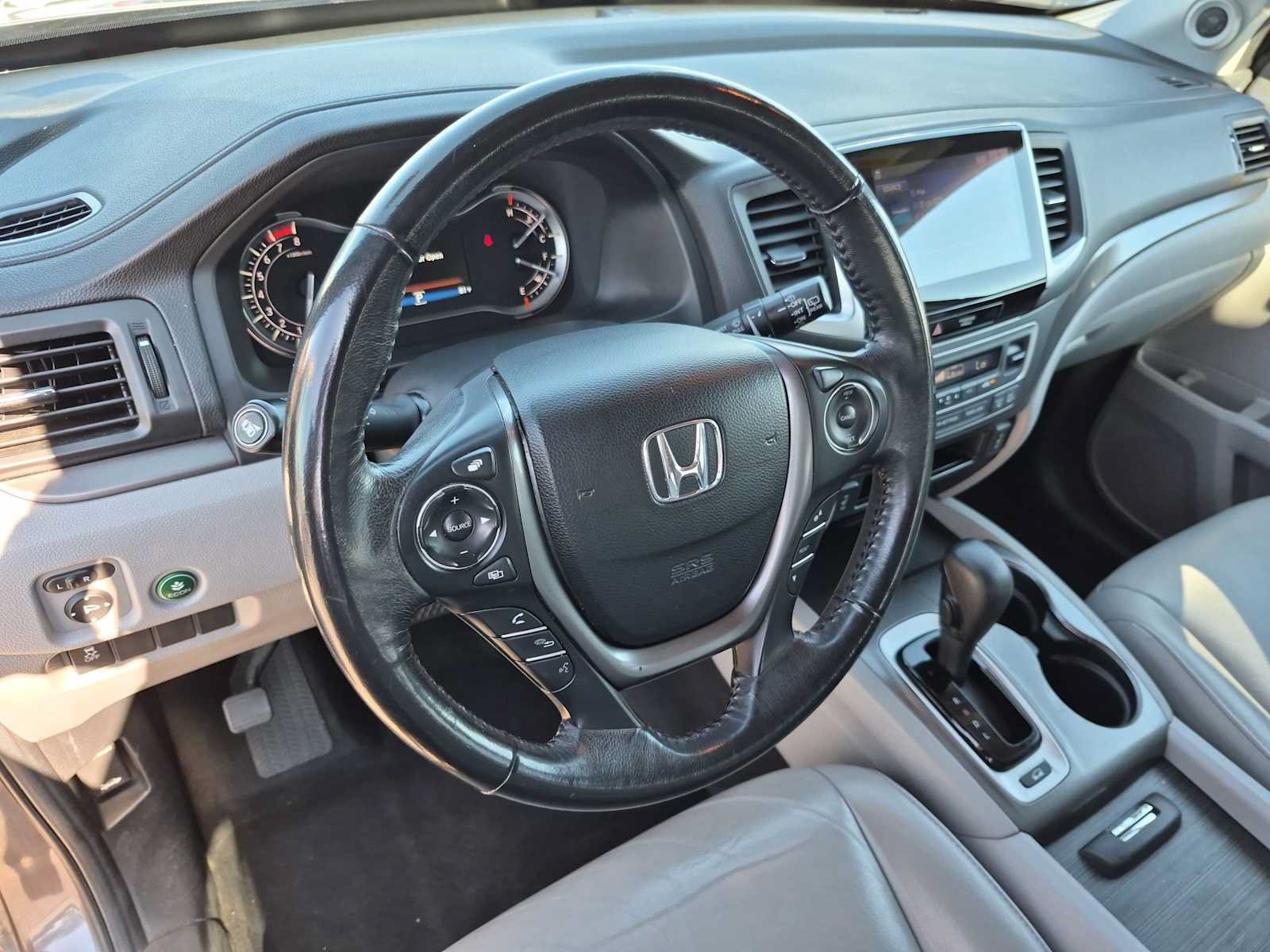 Certified 2018 Honda Pilot EX-L image 2