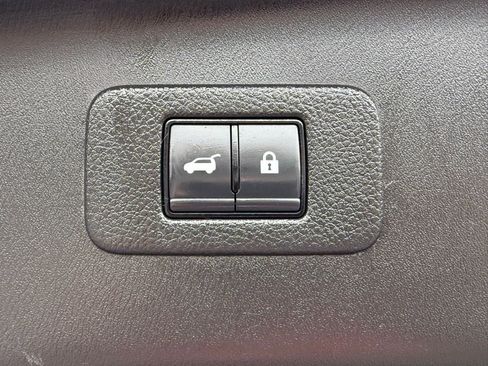 Used 2024 Nissan Armada SL AWD/4WD image 48