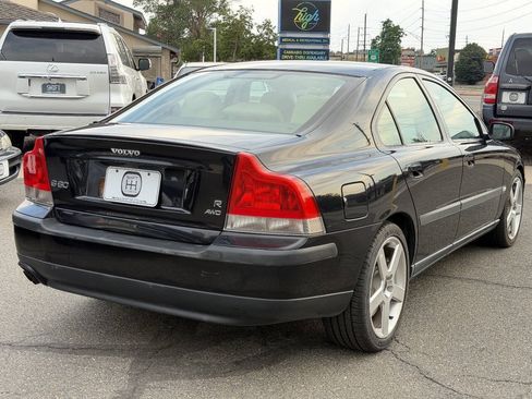 Used 2004 Volvo S60 R AWD/4WD image 24