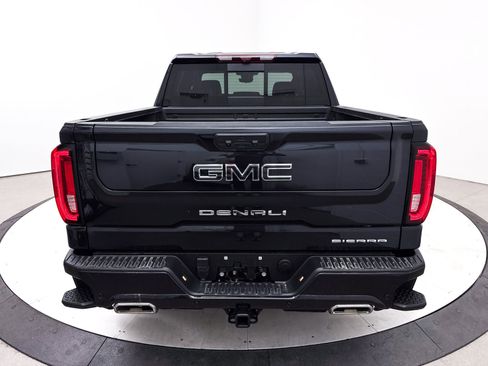 Used 2025 GMC Sierra 1500 Denali Ultimate image 17