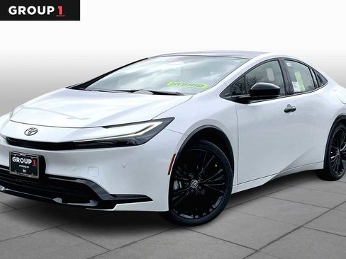 New 2026 Toyota Prius Plug-In Hybrid image 1