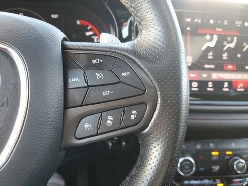 Used 2024 Dodge Durango GT image 18