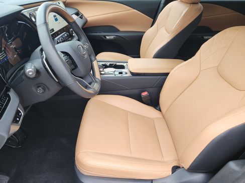 Certified 2025 Lexus RX 350 Premium image 17