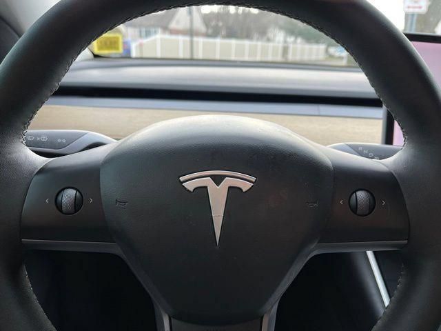 Used 2020 Tesla Model Y Long Range AWD/4WD image 41