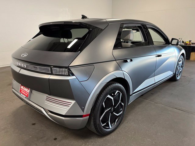 Used 2023 Hyundai Ioniq 5 Limited RWD image 3