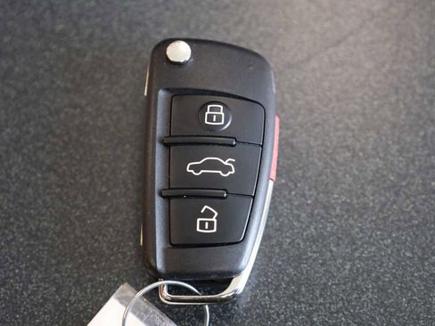 Used 2023 Audi Q3 2.0T Premium Plus w/ Premium Plus Package image 40