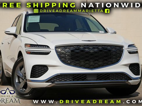 Used 2026 Genesis GV70 2.5T Select AWD/4WD image 2