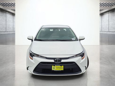 Used 2023 Toyota Corolla LE FWD image 4