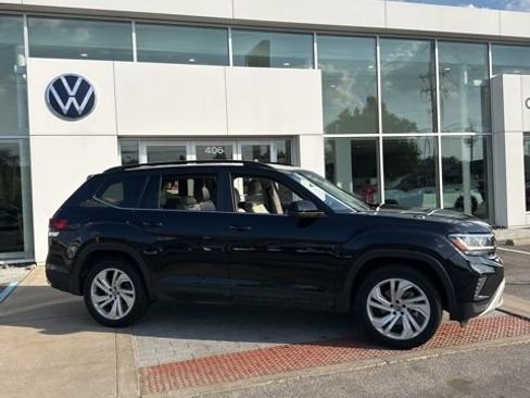 Used 2022 Volkswagen Atlas SE AWD/4WD image 3
