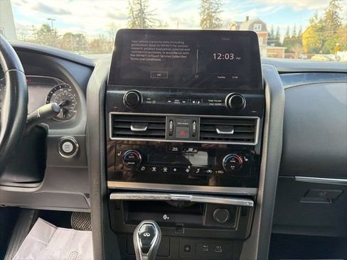 Used 2024 INFINITI QX80 Luxe image 19