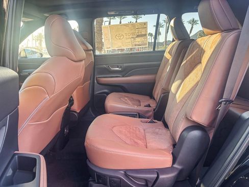 New 2026 Toyota Grand Highlander AWD Hybrid image 21
