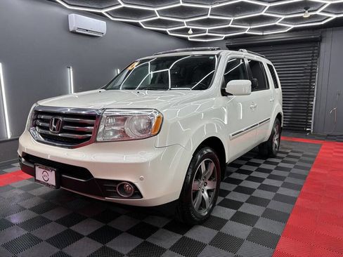 Used 2013 Honda Pilot Touring image 1