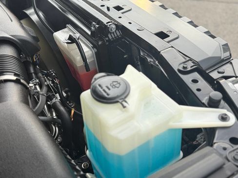 Used 2021 Toyota Tundra SR image 89