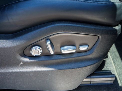 Used 2019 Porsche Cayenne S AWD/4WD image 26
