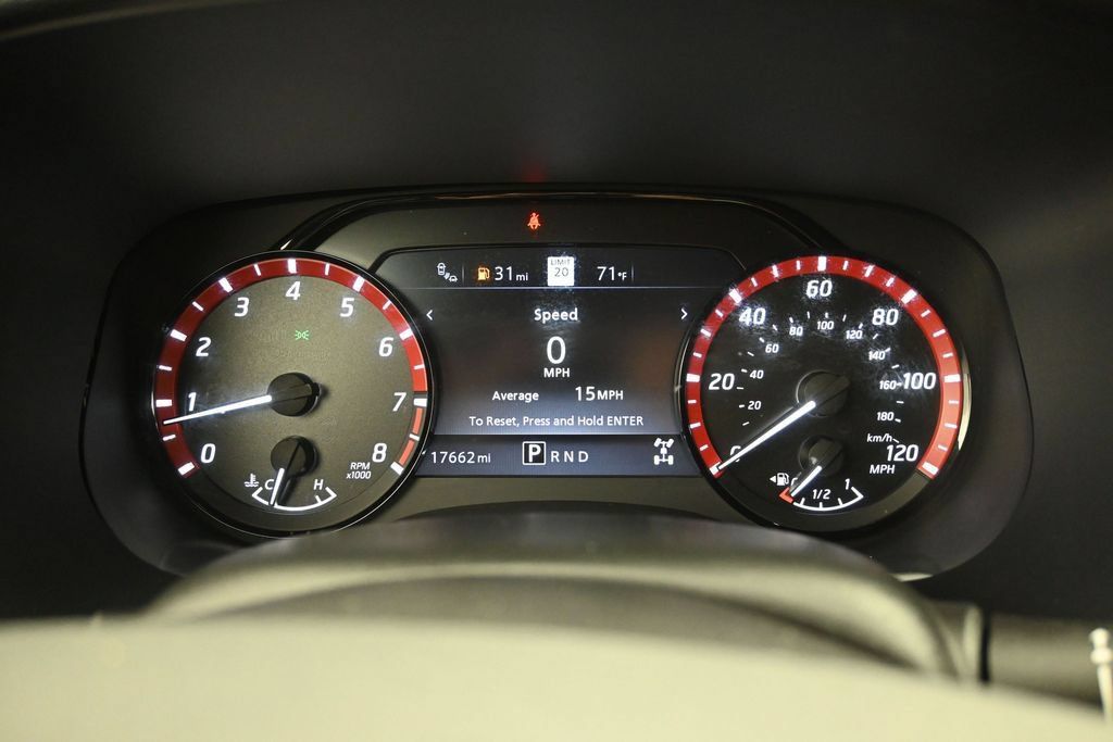 Used 2023 Nissan Frontier PRO-4X w/ Technology Package AWD/4WD image 34