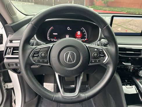 Used 2023 Acura MDX FWD w/ Technology Package image 15