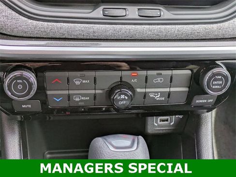 New 2025 Jeep Compass Sport image 20