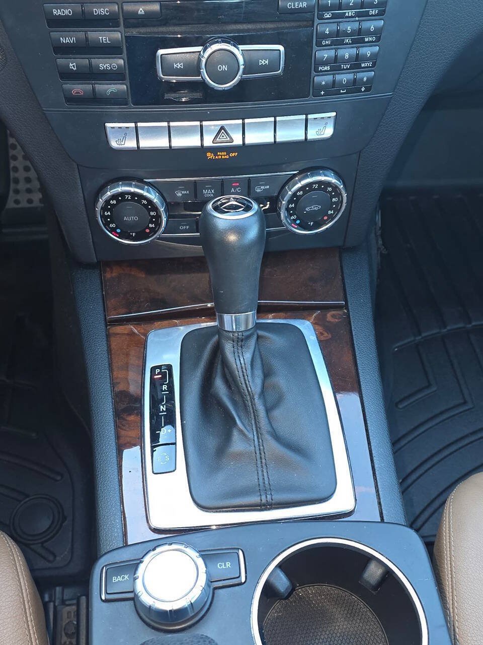 Used 2012 Mercedes-Benz C 250 Sedan image 7