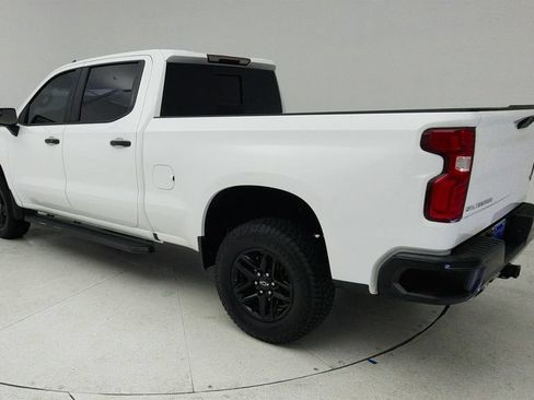 Certified 2021 Chevrolet Silverado 1500 LT Trail Boss w/ Convenience Package II AWD/4WD image 5