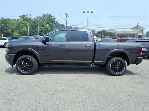 New 2026 RAM 2500 Limited AWD/4WD image 7