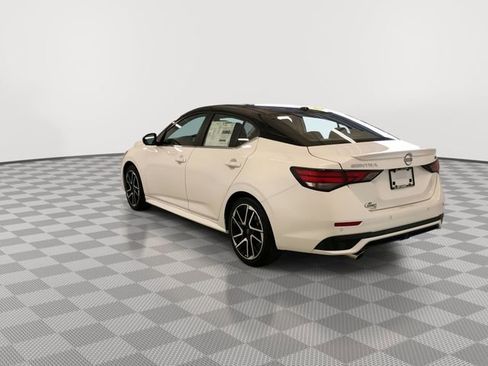 Certified 2025 Nissan Sentra SR w/ SR Premium Package image 7