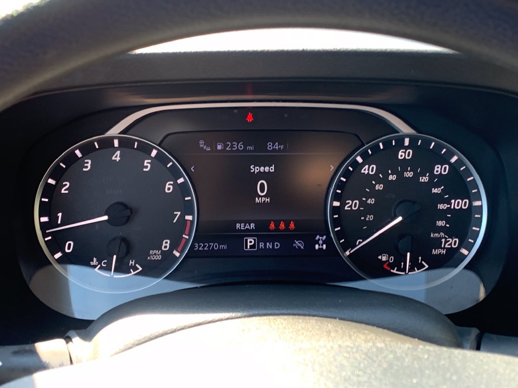 Certified 2025 Nissan Frontier SV AWD/4WD image 21