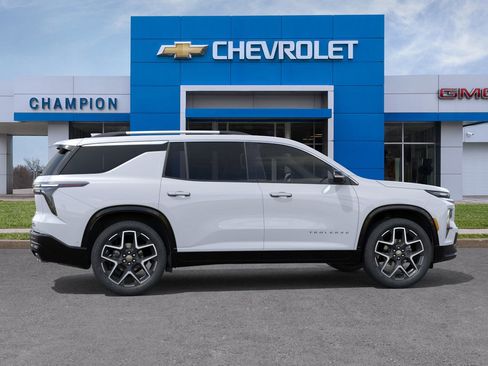 New 2026 Chevrolet Traverse High Country image 5