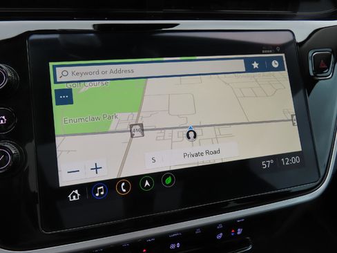 Used 2023 Chevrolet Bolt EUV Premier w/ Sun & Sound Package FWD image 27