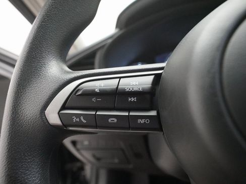 Used 2025 MAZDA MAZDA3 s image 17