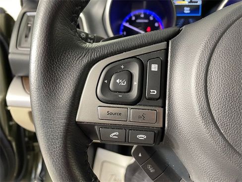 Used 2017 Subaru Outback 2.5i Limited image 11