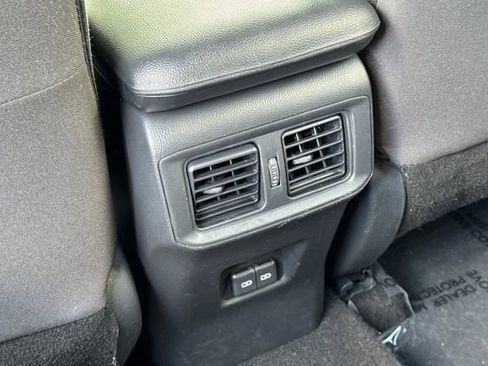Used 2023 Toyota RAV4 XLE FWD image 14