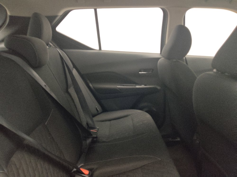 Used 2022 Nissan Kicks SV w/ Interior Electronics Package FWD image 19