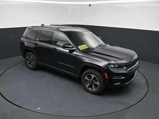 Used 2024 Jeep Grand Cherokee Limited 4xe AWD/4WD image 41