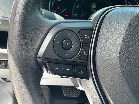 Certified 2025 Toyota RAV4 SE AWD/4WD image 22