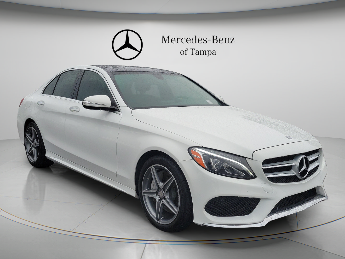 Used 2015 Mercedes-Benz C 300 Sedan image 4