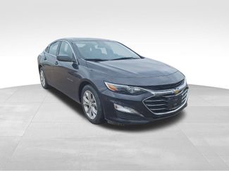 Used 2023 Chevrolet Malibu LT video 3