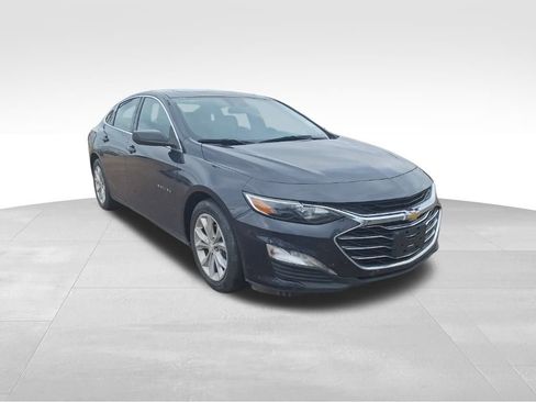 Used 2023 Chevrolet Malibu LT image 3