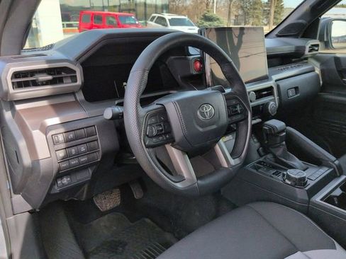 Used 2024 Toyota Tacoma TRD Off-Road w/ TRD Off Road Upgrade Package image 12