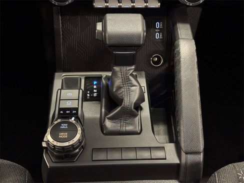 Used 2025 Toyota 4Runner SR5 image 6