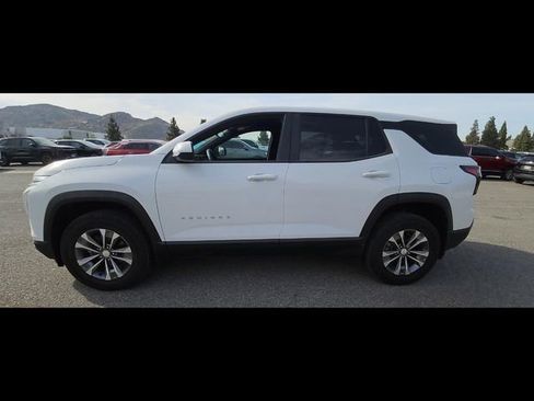 Used 2026 Chevrolet Equinox LT w/ LPO, Floor Liner Package image 5